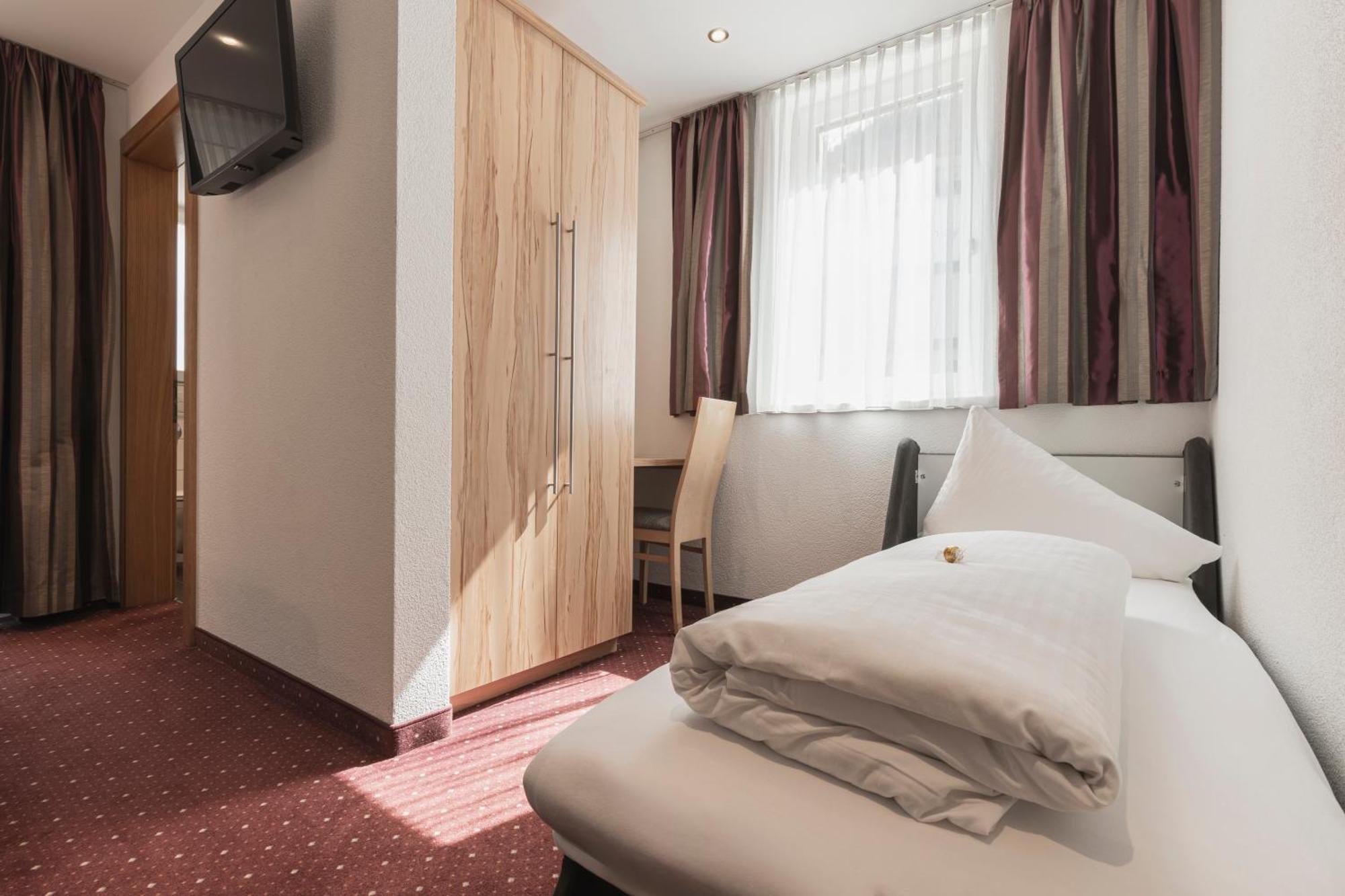 Birkheim Hotel Ischgl Kamer foto